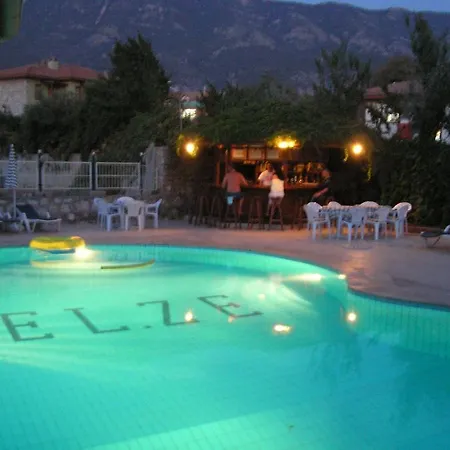 Elze 4*