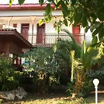 酒店 Elze 厄吕代尼兹