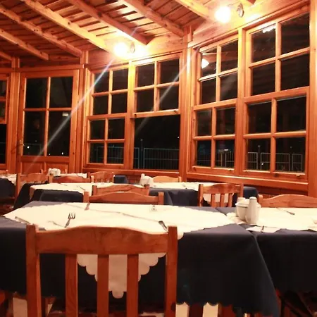 Hotel Elze 4*